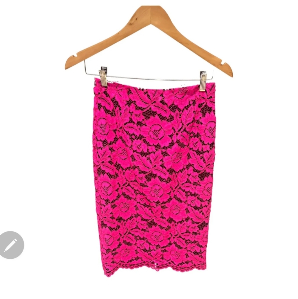 Sandro Paris hot Barbie pink lace skirt black lining bodycon.